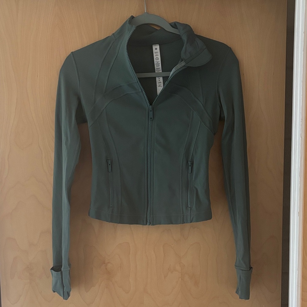 Lululemon Athletica Size 4 Green Cropped Define Jacket